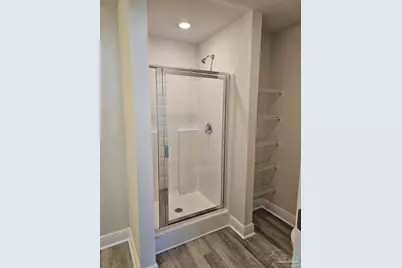 1403 Maritime Dr, Pensacola, FL 32507 - Photo 9