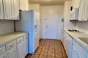 825 Bayshore Dr, Pensacola, FL 32507 - Photo 5