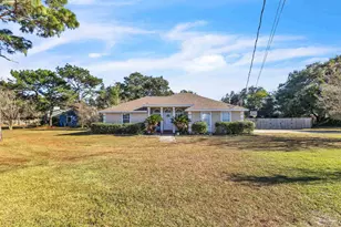 2106 Citrus Dr, Navarre, FL 32566 - Photo 1