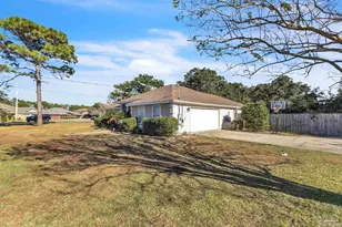 2106 Citrus Dr, Navarre, FL 32566 - Photo 25