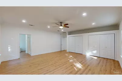 16300 Innerarity Pt Rd, Pensacola, FL 32507 - Photo 27