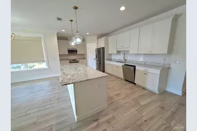 5642 Dunbar Cir, Milton, FL 32583 - Photo 13