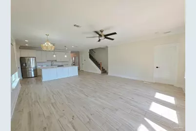 5642 Dunbar Cir, Milton, FL 32583 - Photo 11