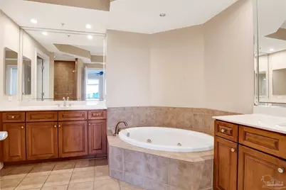 612 Lost Key Dr #401B, Pensacola, FL 32507 - Photo 7