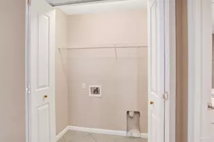 608 Lost Key Dr, Pensacola, FL 32507 - Photo 3