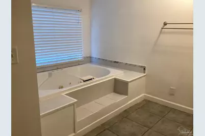 1600 E Texar Dr, Pensacola, FL 32503 - Photo 21