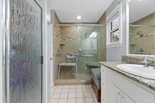 605 Chesapeake Dr, Gulf Breeze, FL 32561 - Photo 59