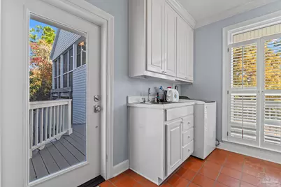 605 Chesapeake Dr, Gulf Breeze, FL 32561 - Photo 19