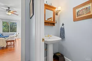 605 Chesapeake Dr, Gulf Breeze, FL 32561 - Photo 21