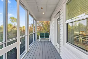 605 Chesapeake Dr, Gulf Breeze, FL 32561 - Photo 49