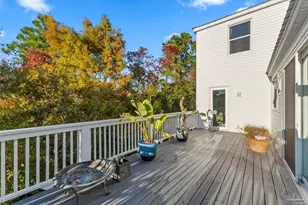 605 Chesapeake Dr, Gulf Breeze, FL 32561 - Photo 45