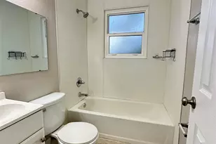 6350 Judkins Dr, Pensacola, FL 32504 - Photo 9