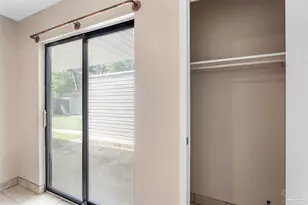 6366 W Fairfied Dr, Pensacola, FL 32506 - Photo 7