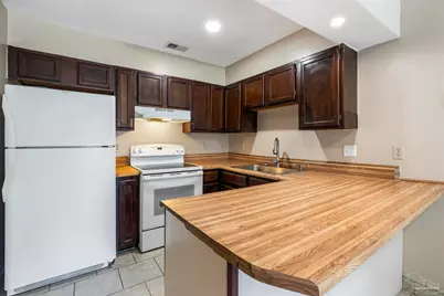 6366 W Fairfied Dr #C, Pensacola, FL 32506 - Photo 3