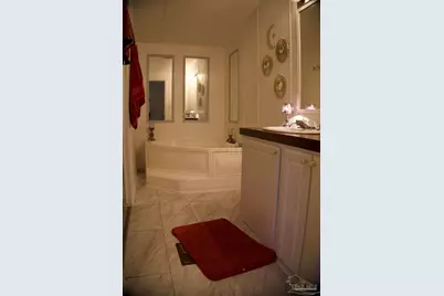 2501 Kingsport Ave, Pensacola, FL 32507 - Photo 15