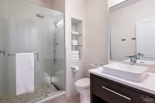 17 S Palafox Pl, Pensacola, FL 32502 - Photo 5