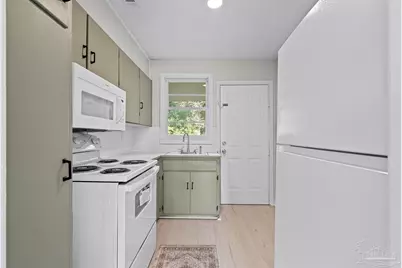 118 Alice St, Pensacola, FL 32505 - Photo 13