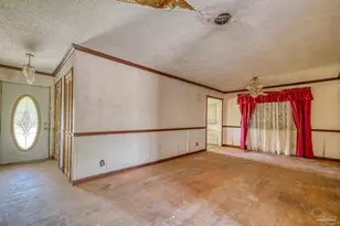 725 Gentian Dr, Pensacola, FL 32503 - Photo 25