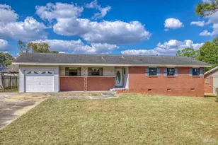 725 Gentian Dr, Pensacola, FL 32503 - Photo 1