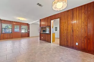 16 Linda St, Pensacola, FL 32506 - Photo 7