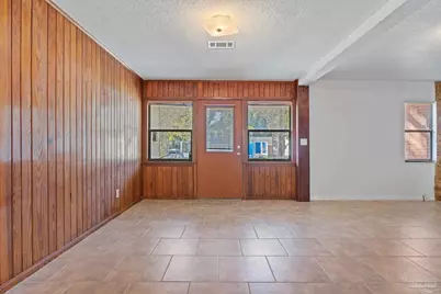 16 Linda St, Pensacola, FL 32506 - Photo 5