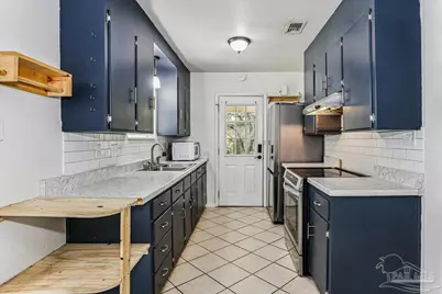 918 Montclair Rd, Pensacola, FL 32505 - Photo 11