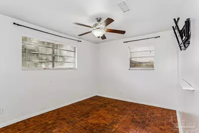 918 Montclair Rd, Pensacola, FL 32505 - Photo 17