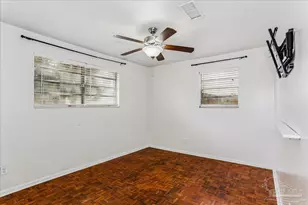 918 Montclair Rd, Pensacola, FL 32505 - Photo 17