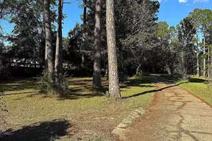 210 Man O War Cir, Cantonment, FL 32533 - Photo 3