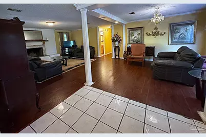 210 Man O War Cir, Cantonment, FL 32533 - Photo 5