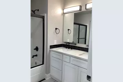 6413 Sanders St, Milton, FL 32570 - Photo 5