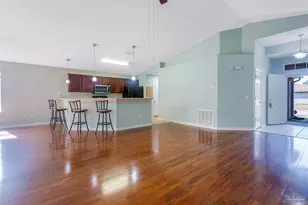 2110 Catline Cir, Navarre, FL 32566 - Photo 11