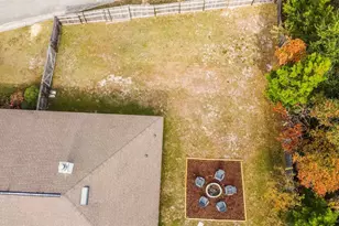 2110 Catline Cir, Navarre, FL 32566 - Photo 45