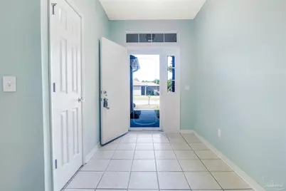 2110 Catline Cir, Navarre, FL 32566 - Photo 7