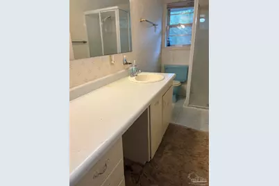 5246 Old River Rd, Baker, FL 32531 - Photo 25