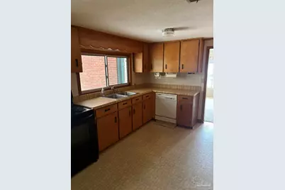 5246 Old River Rd, Baker, FL 32531 - Photo 15