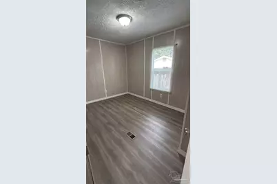 5227 Chestnut Ave, Pace, FL 32571 - Photo 9