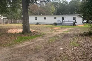 5227 Chestnut Ave, Pace, FL 32571 - Photo 7