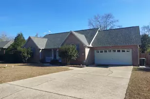 2716 Southern Oaks Dr, Cantonment, FL 32533 - Photo 3