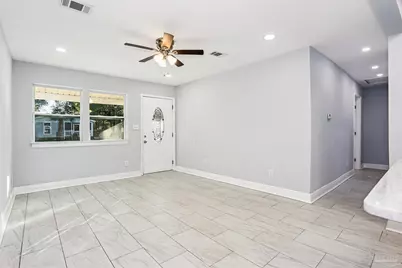 212 Shadowlawn Ln, Pensacola, FL 32507 - Photo 9