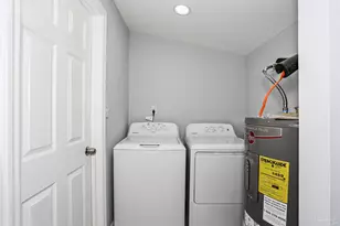 212 Shadow Lawn Ln, Pensacola, FL 32507 - Photo 19