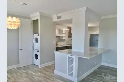 825 Bayshore Dr #1002, Pensacola, FL 32507 - Photo 9