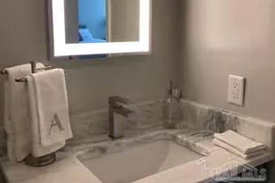 825 Bayshore Dr, Pensacola, FL 32507 - Photo 43