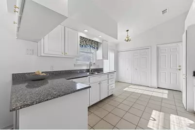 4020 Coppertree Ln, Pensacola, FL 32504 - Photo 17