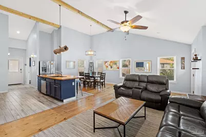 203 Berry Rd, Pensacola, FL 32507 - Photo 3