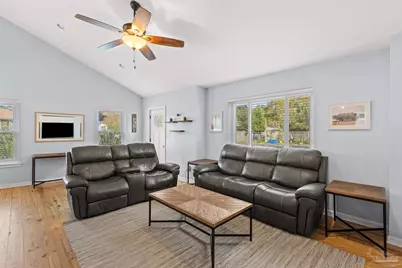 203 Berry Rd, Pensacola, FL 32507 - Photo 5