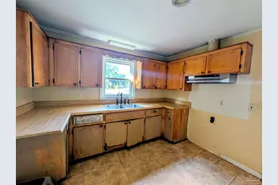 4216 Sapphire Ln, Pace, FL 32571 - Photo 3