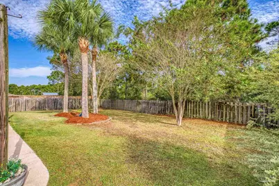 8092 Hartington Dr, Navarre, FL 32566 - Photo 15