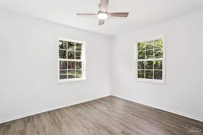 1016 Fremont Ave, Pensacola, FL 32505 - Photo 15