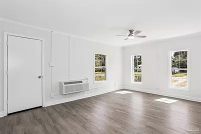 1016 Fremont Ave, Pensacola, FL 32505 - Photo 11